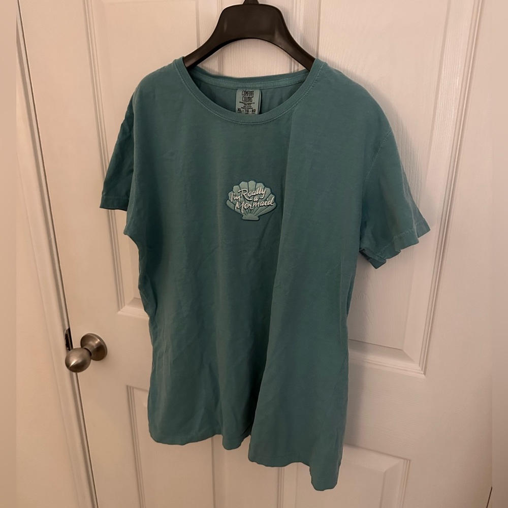 Comfort colors mermaid tshirt XL
